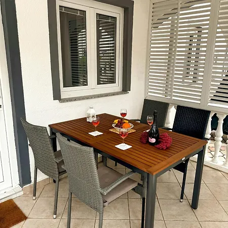 Cvangic Apartment Vir
