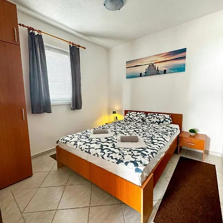 Apartment Cvangic Vir