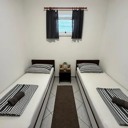 Cvangic Apartament