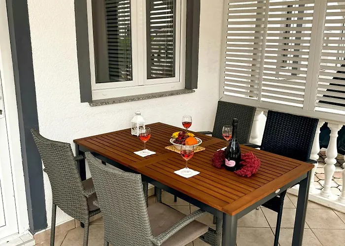 Cvangic Apartament Vir