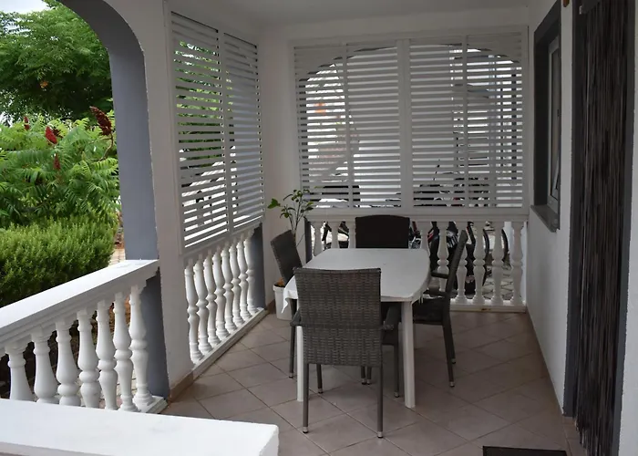 Apartament Cvangic Vir